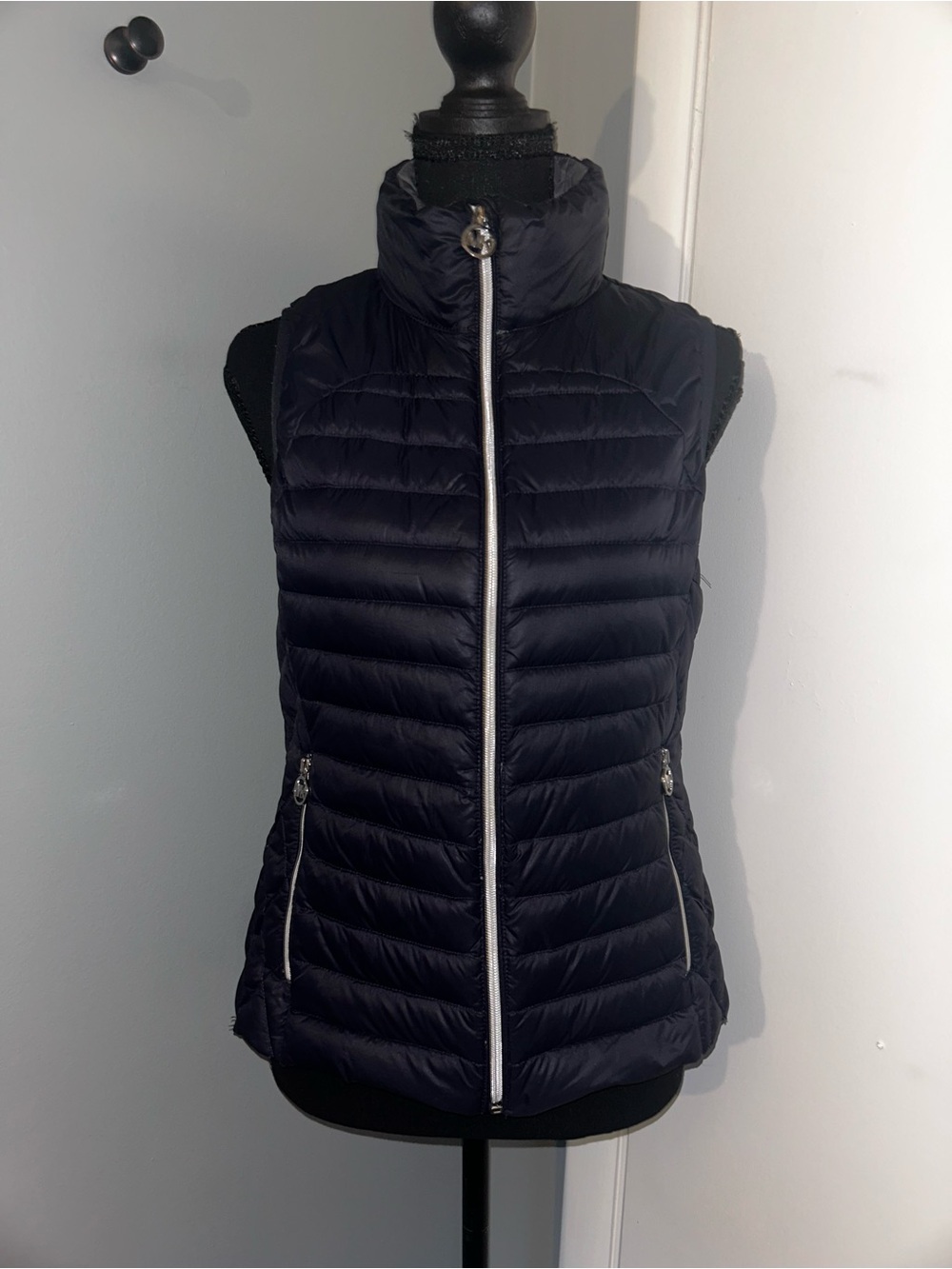 Michael Kors Women's Quilted Down Puffer Vest - Navy